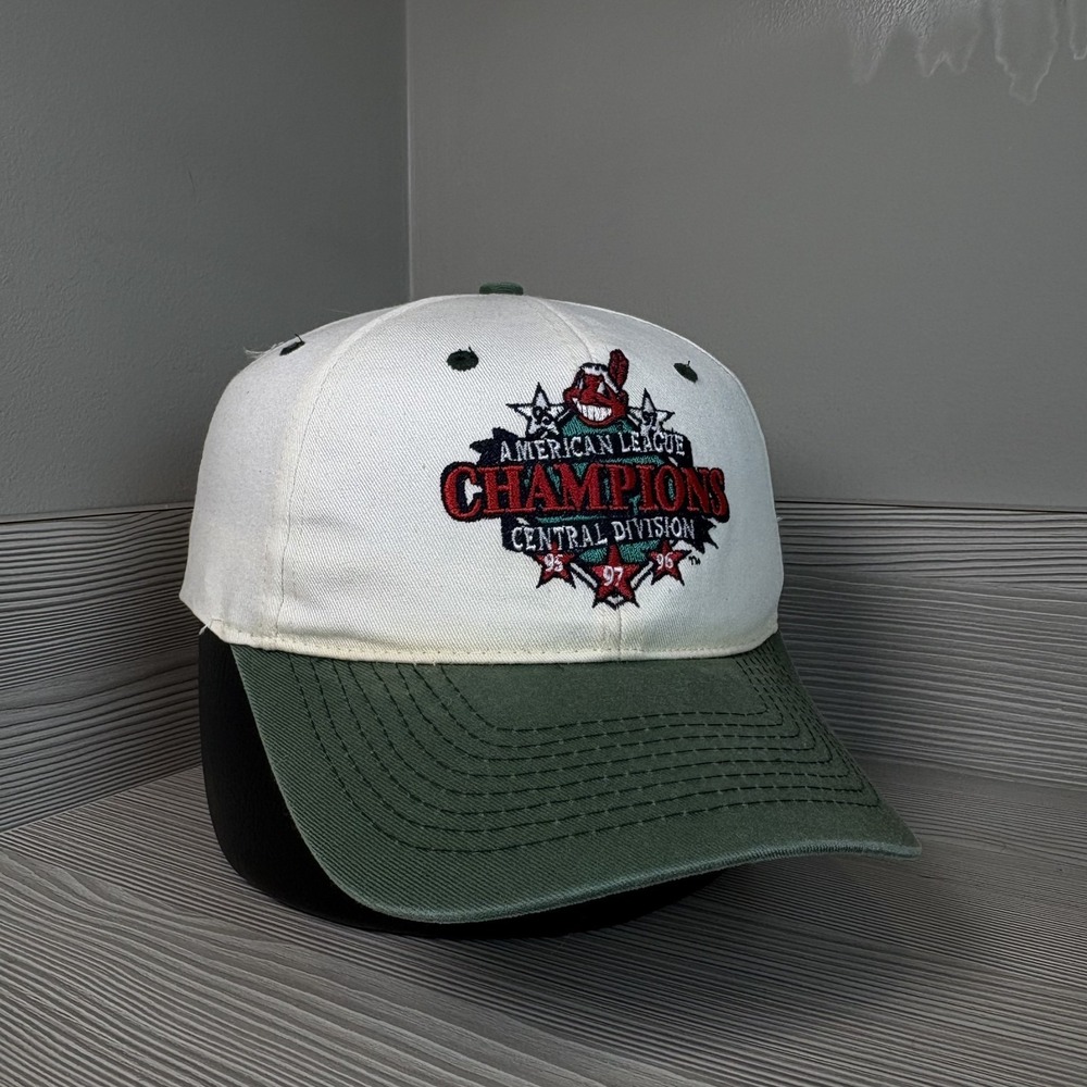 Vintage 90's Cleveland Indians Chief Wahoo Hat MLB Baseball Champions Snapback